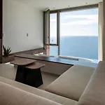 ホテル Olen Syros