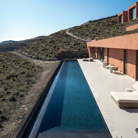 Olen Syros Hotel