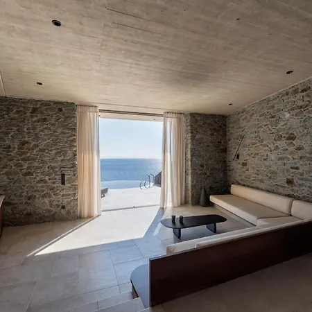 Olen Syros Ξενοδοχείο *