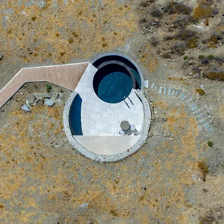 Olen Syros Μέγας Γιαλός-Νίτες